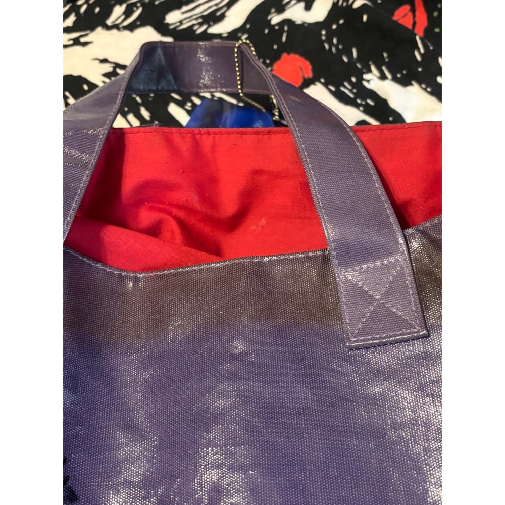 Lola Marc Jacobs Purple Metallic Coated Canvas Tote Bag Red Lining Flower Charm - Picture 6 of 8